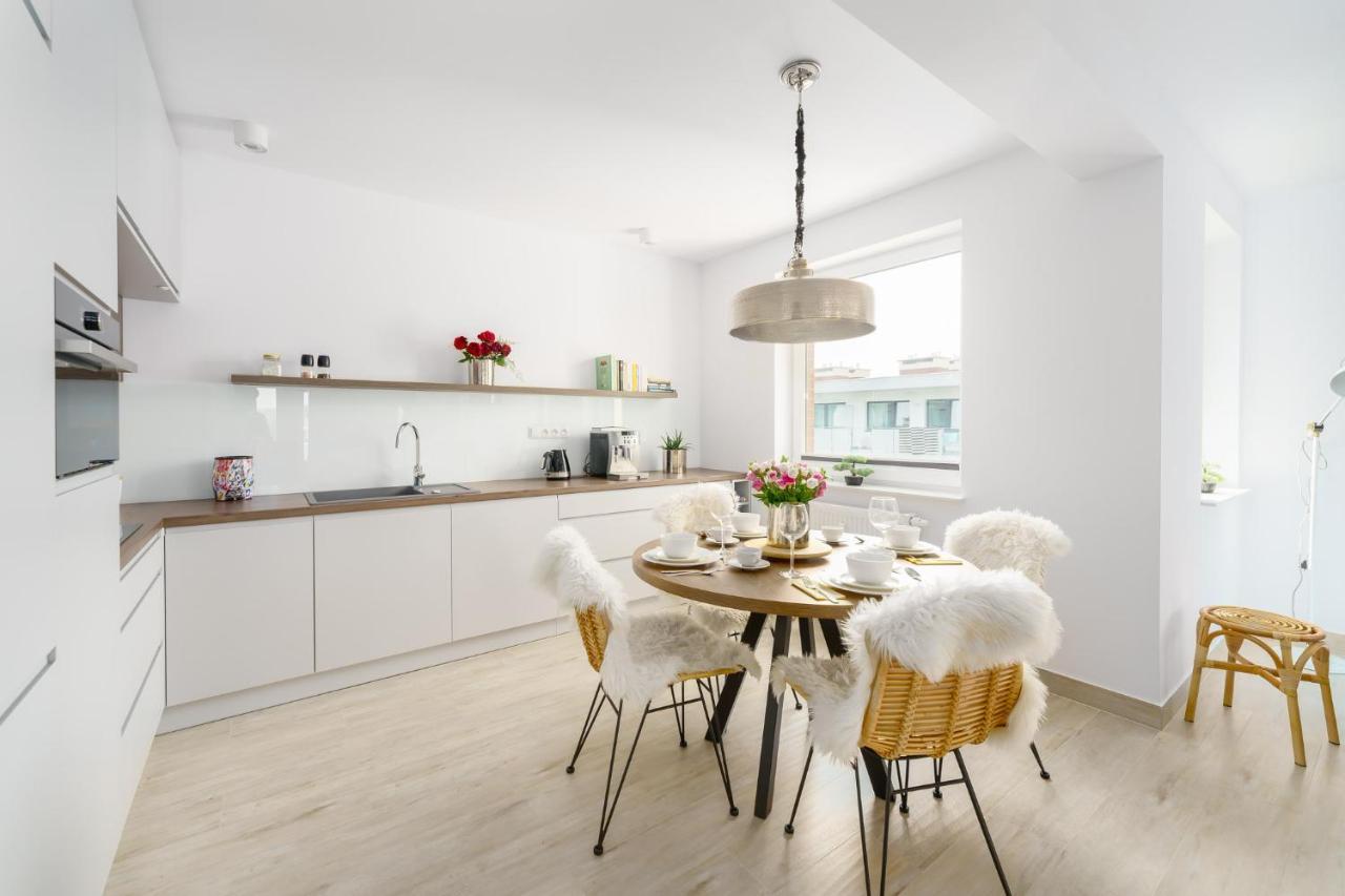 Apartamenty Lighthouse - Kasprowicza 100 Kolobrzeg Ngoại thất bức ảnh