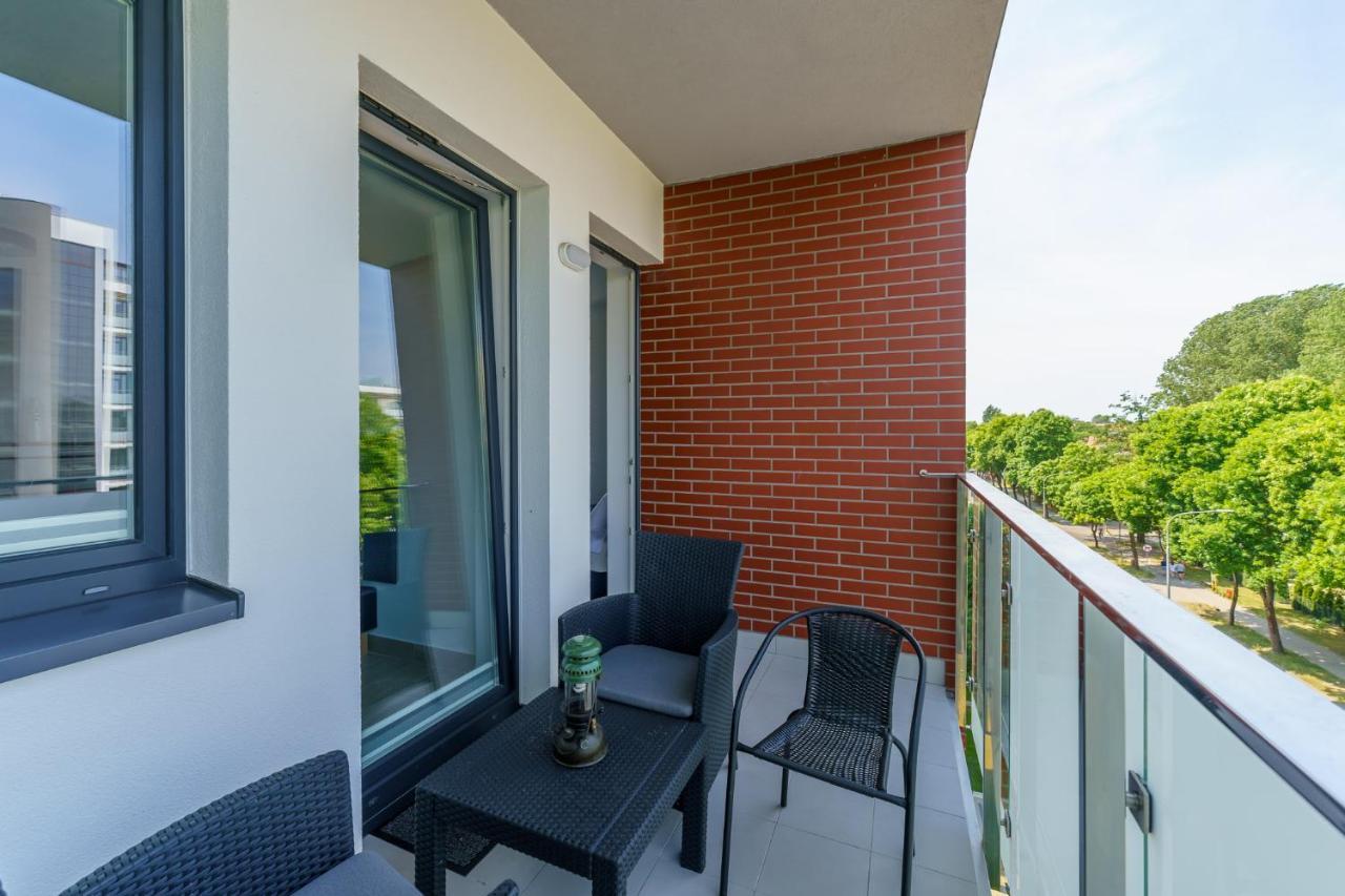 Apartamenty Lighthouse - Kasprowicza 100 Kolobrzeg Ngoại thất bức ảnh