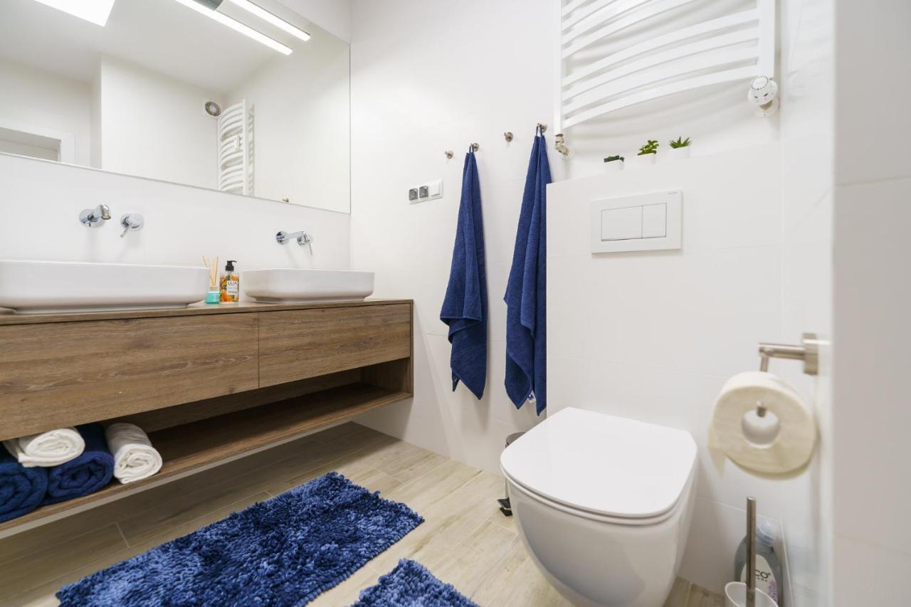 Apartamenty Lighthouse - Kasprowicza 100 Kolobrzeg Ngoại thất bức ảnh